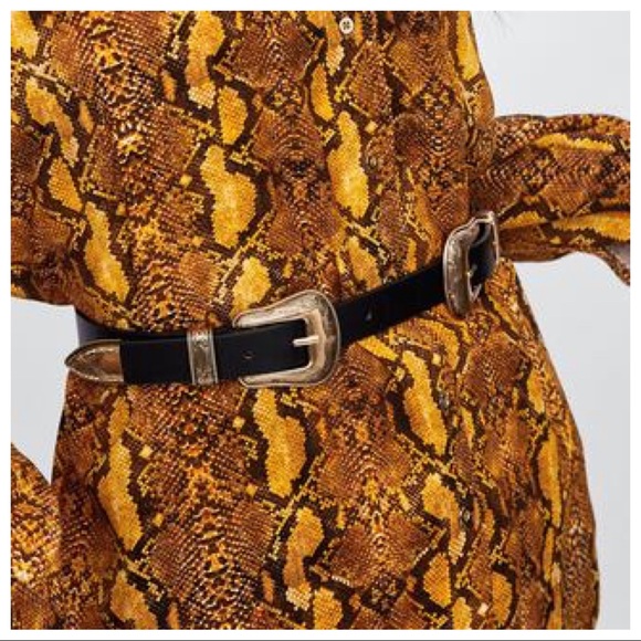 Zara Accessories - 🌹NWT. Zara Belt with double engraved metal buckle